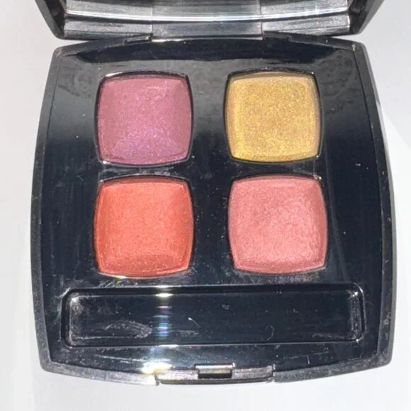 Chanel Lumieres Polychromes Eyeshadow Palette~Limited Edition - Picture 2 of 3